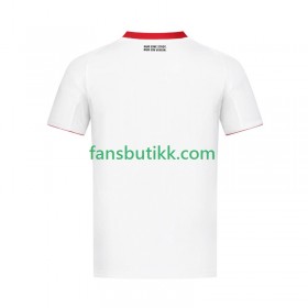 Fotballdrakt Eintracht Frankfurt Bortetrøye 2024-2025 Kortermet